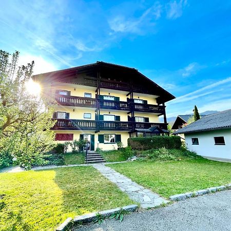 Whats-App Self-Check-In - Villa Maria Theresia Bad Goisern Extérieur photo