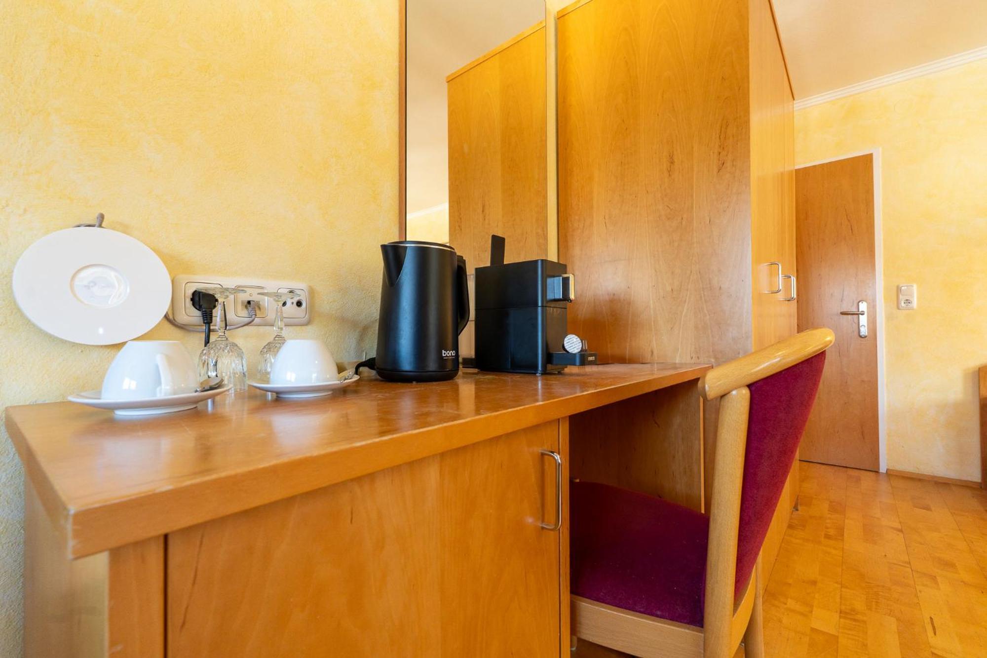 Whats-App Self-Check-In - Villa Maria Theresia Bad Goisern Chambre photo