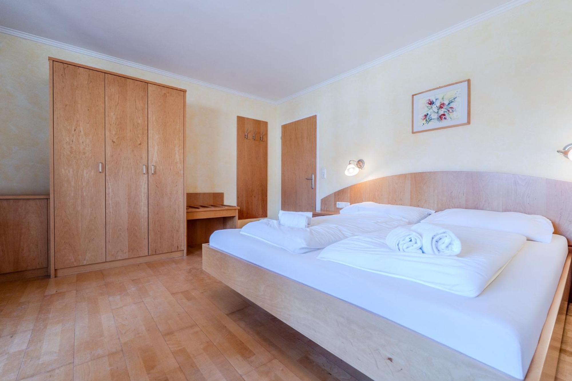 Whats-App Self-Check-In - Villa Maria Theresia Bad Goisern Chambre photo
